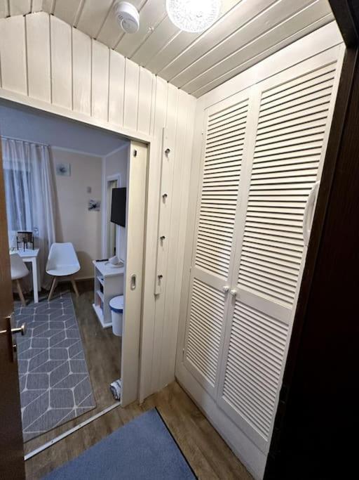 Small Studio For Two - Ferienwohnung Fuer Zwei Bad Reichenhall Dış mekan fotoğraf